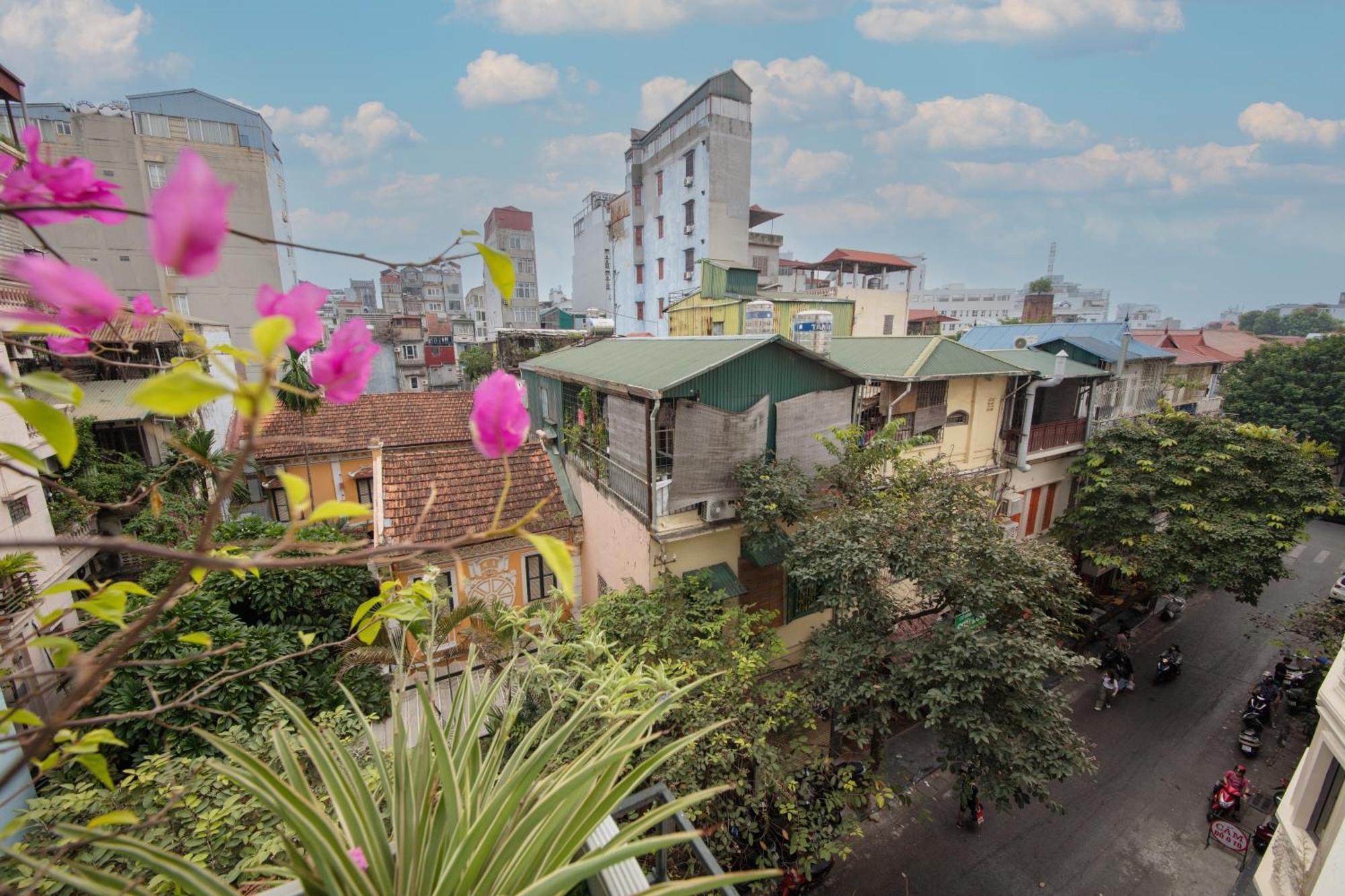 Golden Legend Boutique Hotel & Travel Hanoi Dış mekan fotoğraf